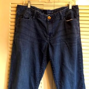 Banana Republic Woman’s 32 skinny straight jean